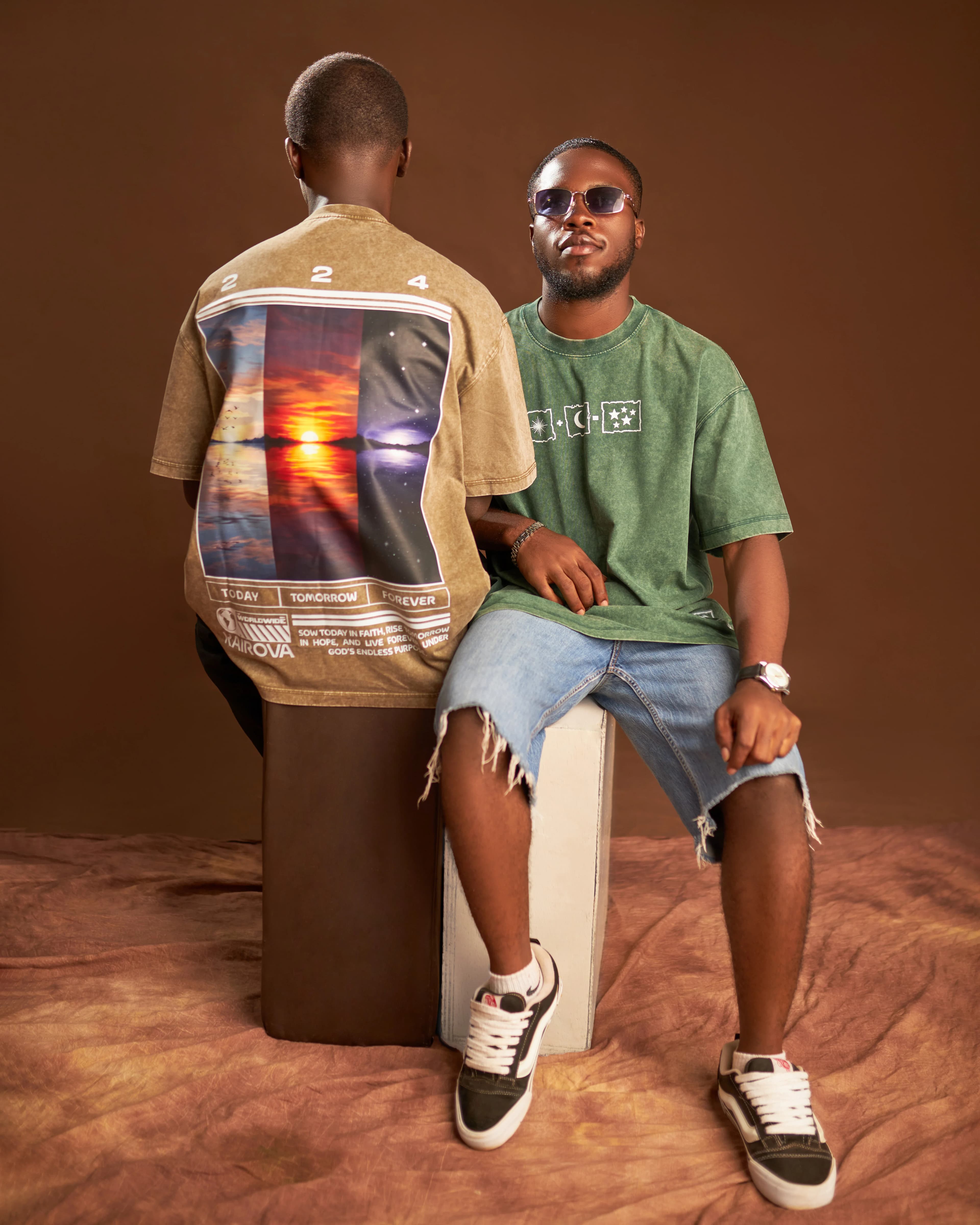 Kairova 224 Sand & Olive, Contrast Duo Editorial