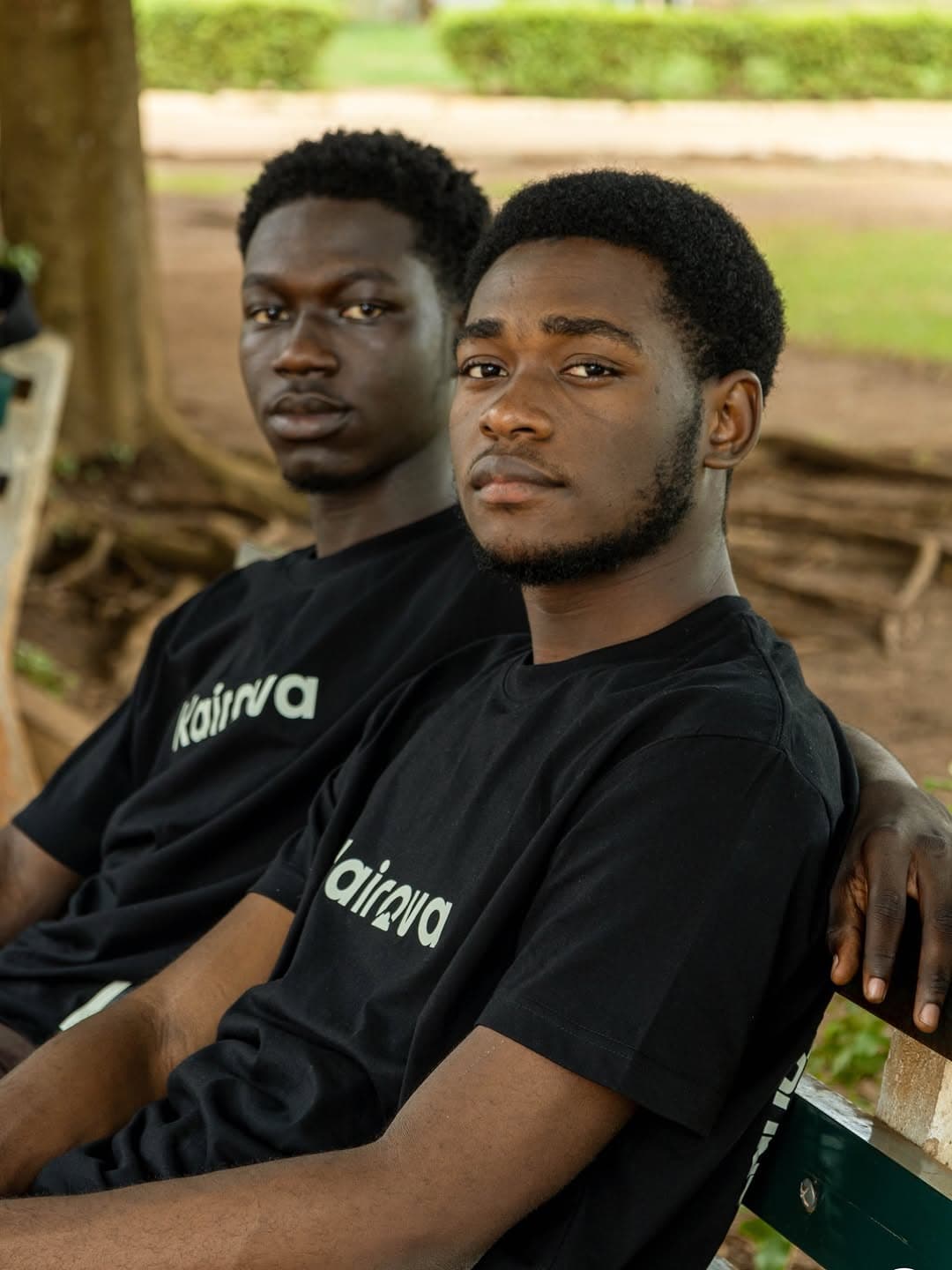 KAIROVA logo tee — park bench