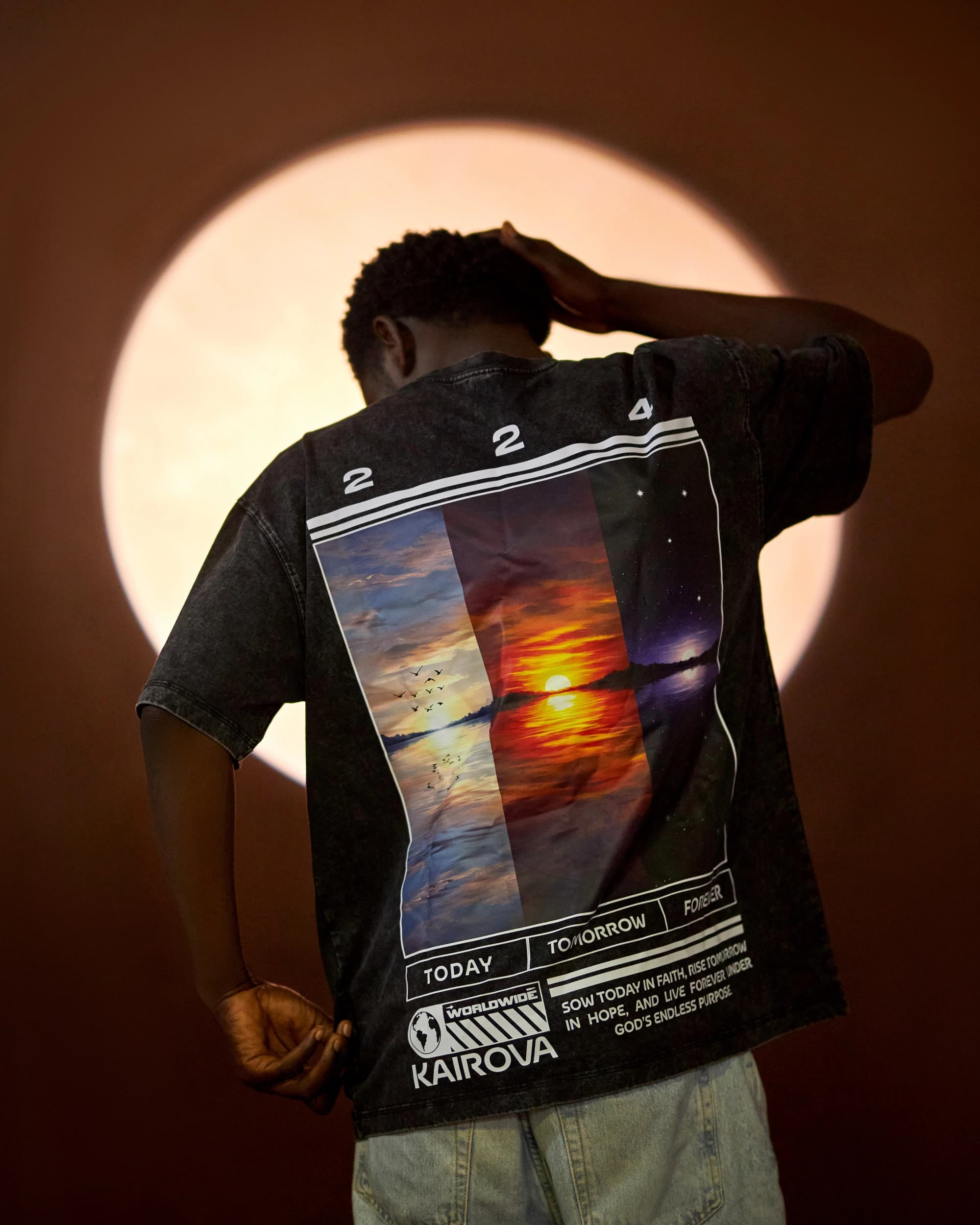 Kairova 224 Tee Charcoal alt view